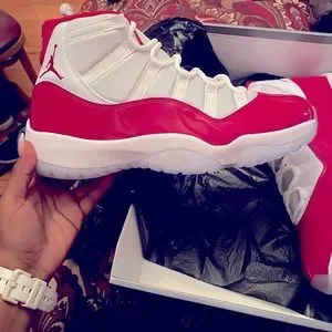 Jordan | Shoes | Retro 1 Cherry Red 222 Release New In  display picture 2